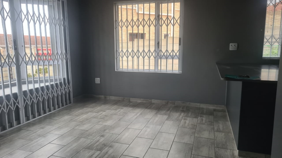 2 Bedroom Property for Sale in Dana Bay Western Cape